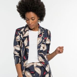 NIC+ZOE Navy and Beige Leaf Print Blazer